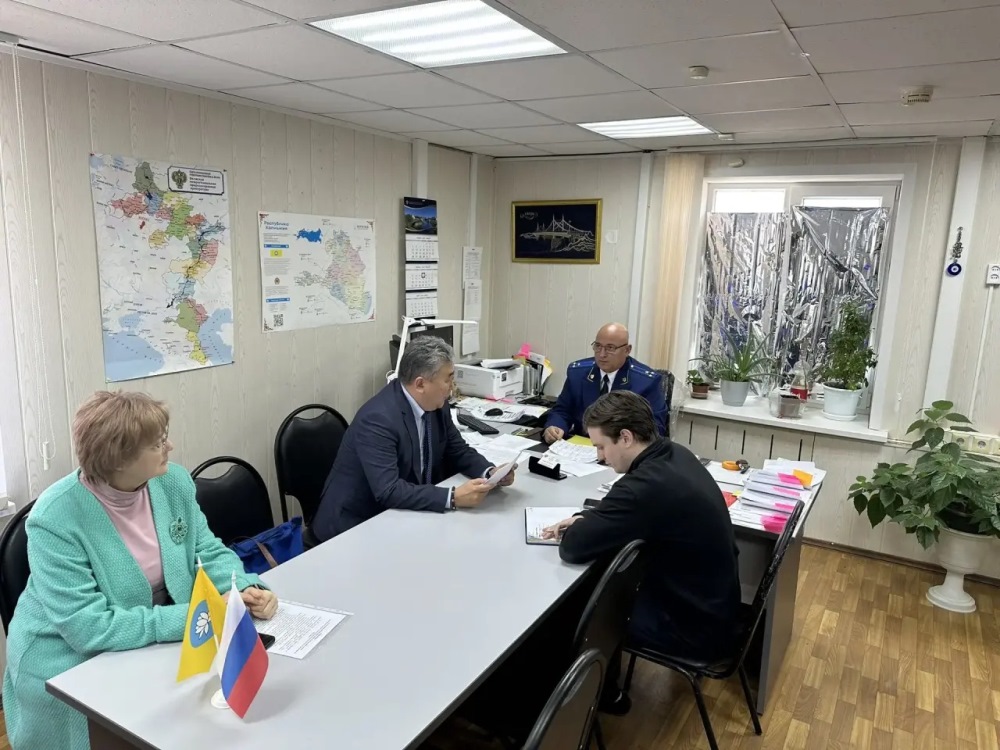 Северо-Каспийским межрайонным природоохранным прокурором Рожковым О.О.